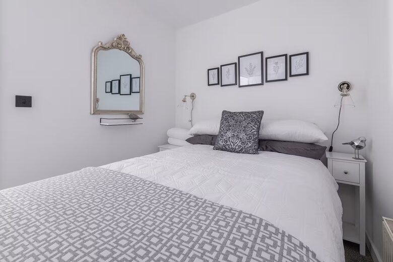 Elegant 18th-Century Hall with Modern Comforts - Edwinstowe, United Kingdom