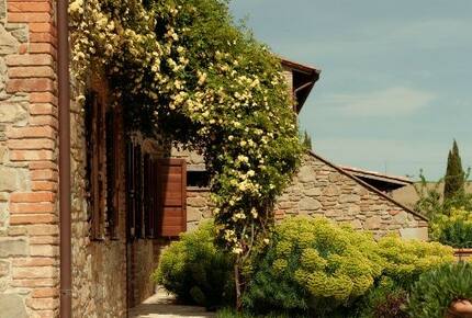 Elegant Apartment at the Fontegirasole Estate - Paciano, Italy