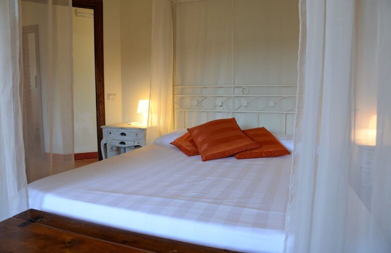 Elegant Apartment at the Fontegirasole Estate - Paciano, Italy