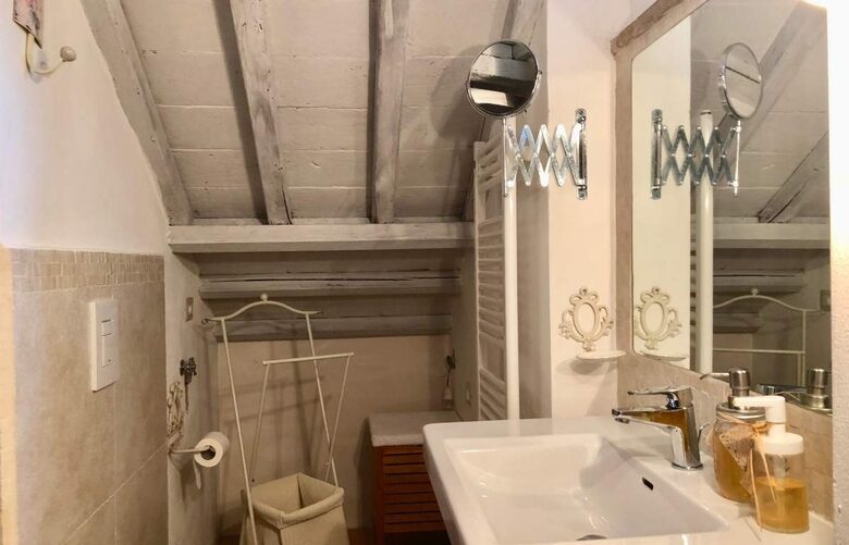 Elegant Apartment at the Fontegirasole Estate - Paciano, Italy