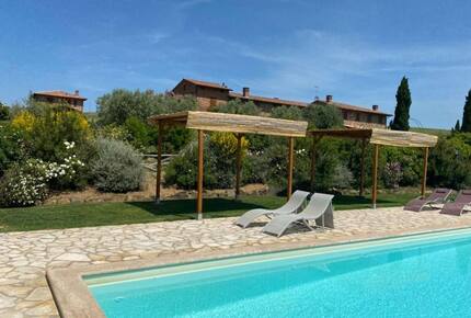 Elegant Apartment at the Fontegirasole Estate - Paciano, Italy