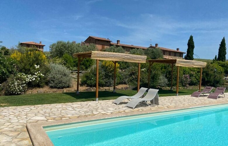 Elegant Apartment at the Fontegirasole Estate - Paciano, Italy