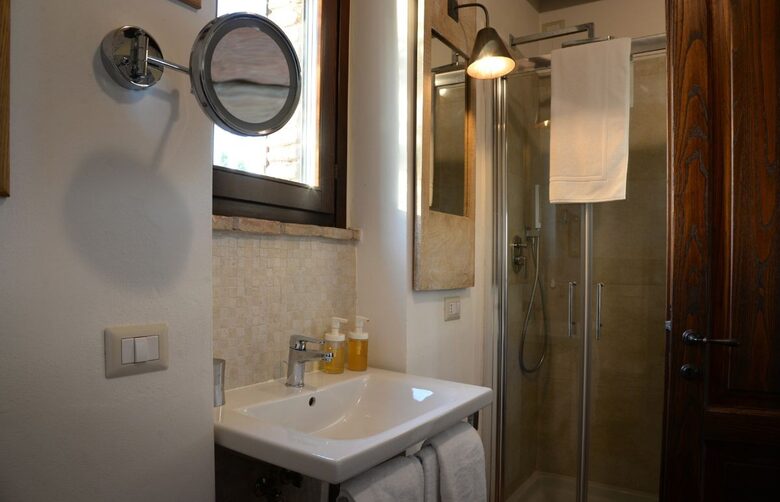 Elegant Apartment at the Fontegirasole Estate - Paciano, Italy