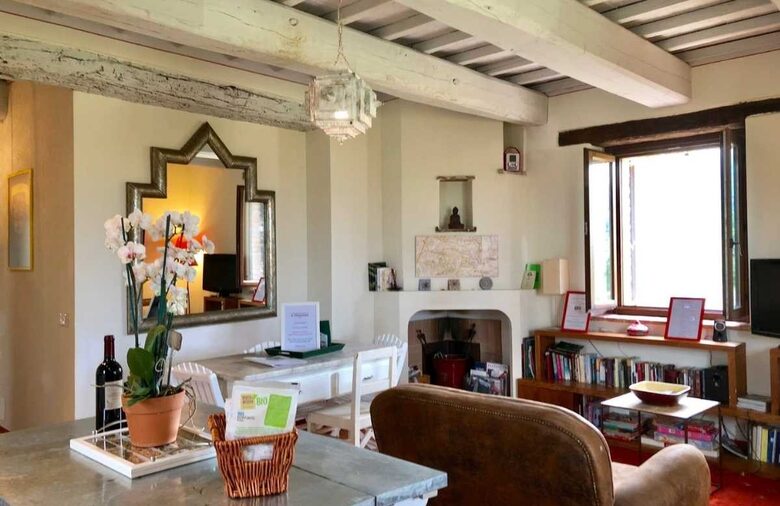 Elegant Apartment at the Fontegirasole Estate - Paciano, Italy