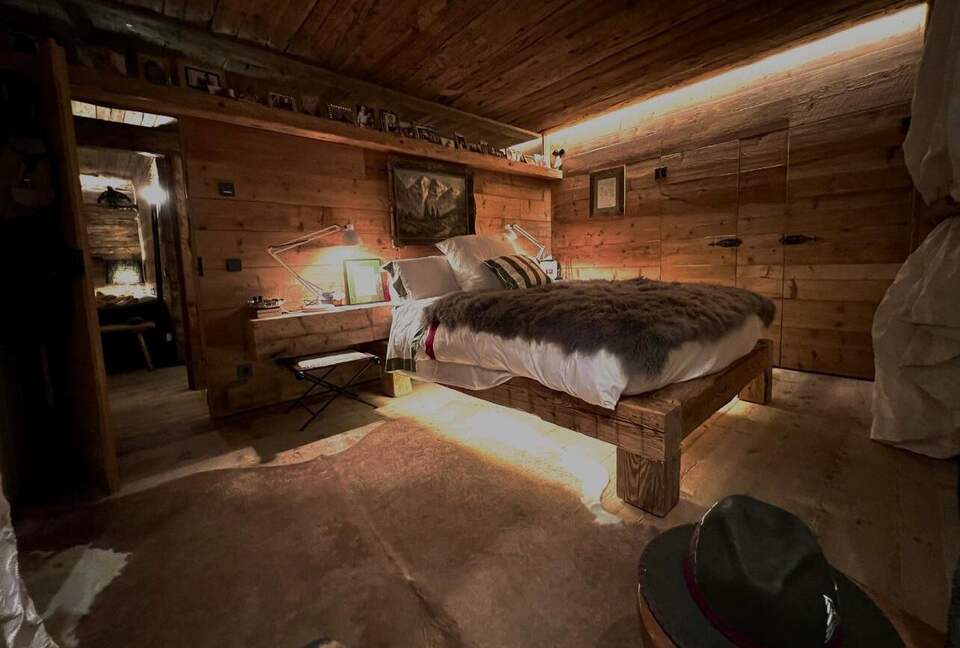 Elegant Alpine Retreat in Iconic Cortina d’Ampezzo - Cortina D'Ampezzo, Italy