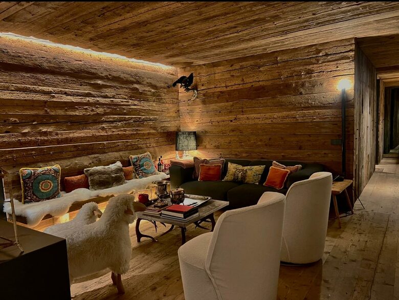 Elegant Alpine Retreat in Iconic Cortina d’Ampezzo - Cortina D'Ampezzo, Italy