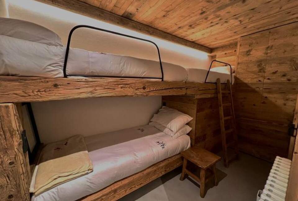 Elegant Alpine Retreat in Iconic Cortina d’Ampezzo - Cortina D'Ampezzo, Italy