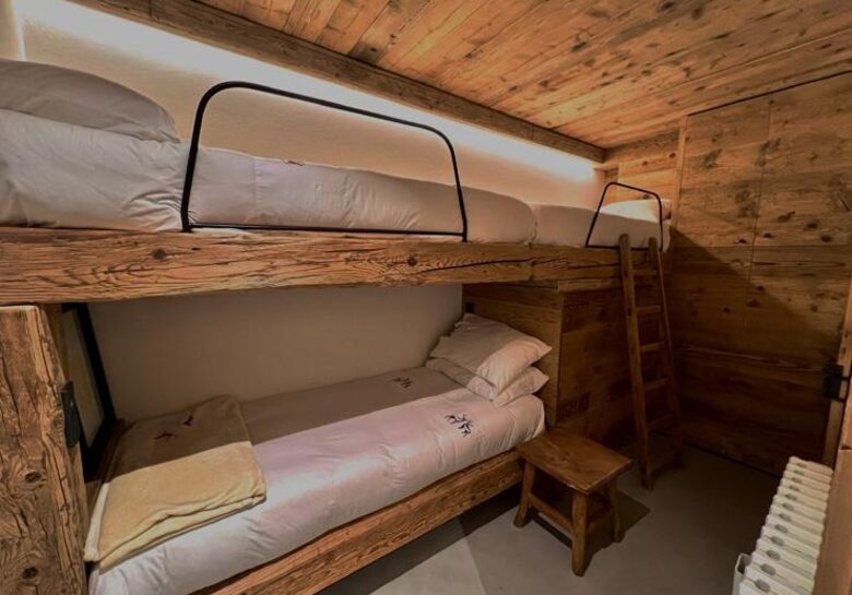 Elegant Alpine Retreat in Iconic Cortina d’Ampezzo - Cortina D'Ampezzo, Italy