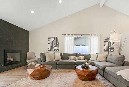 Modern San Diego Retreat w/ Hot Tub Near Beach & Downtown - San Diego, California