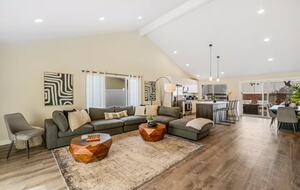 Modern San Diego Retreat w/ Hot Tub Near Beach & Downtown - San Diego, California