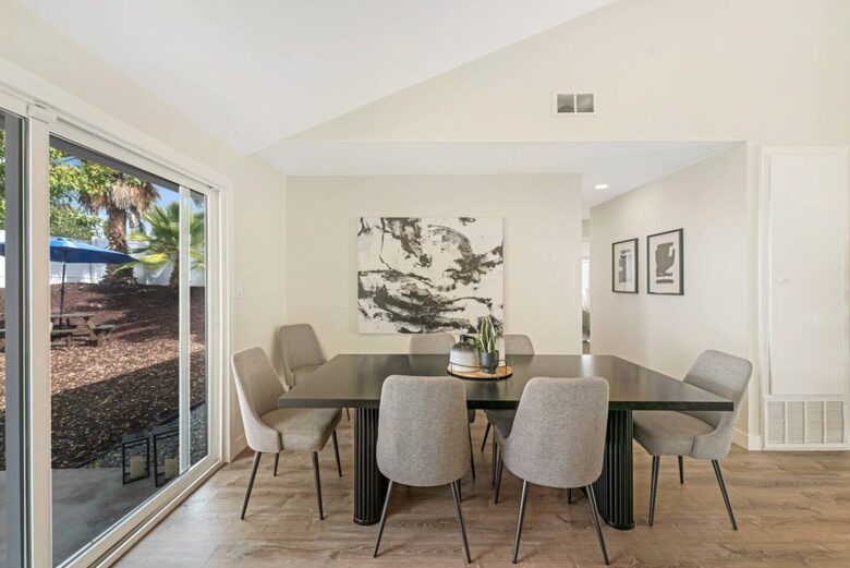 Modern San Diego Retreat w/ Hot Tub Near Beach & Downtown - San Diego, California