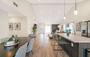 Modern San Diego Retreat w/ Hot Tub Near Beach & Downtown - San Diego, California