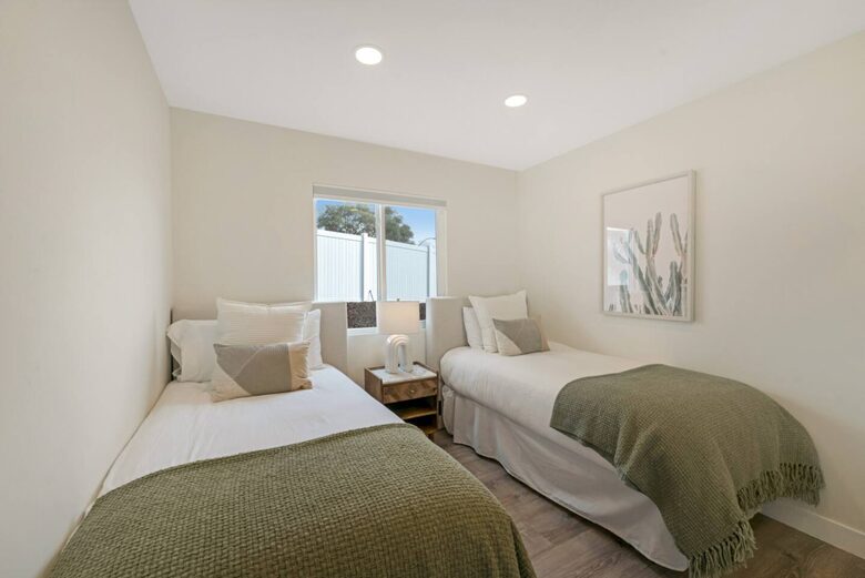 Modern San Diego Retreat w/ Hot Tub Near Beach & Downtown - San Diego, California