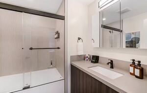 Modern San Diego Retreat w/ Hot Tub Near Beach & Downtown - San Diego, California