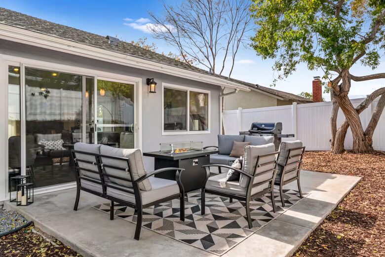 Modern San Diego Retreat w/ Hot Tub Near Beach & Downtown - San Diego, California