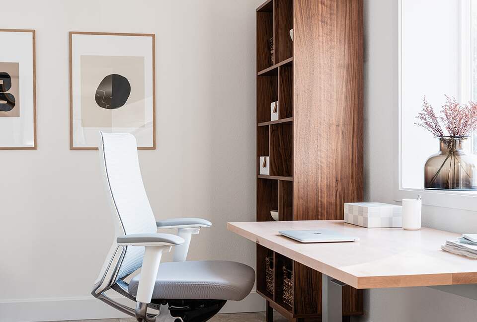 Modern Nordic Retreat on Hood Canal - Kingston, Washington