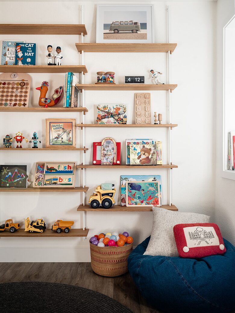 Modern Nordic Retreat on Hood Canal - Kingston, Washington