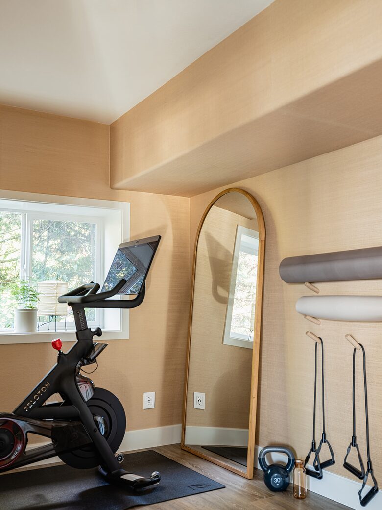 Modern Nordic Retreat on Hood Canal - Kingston, Washington