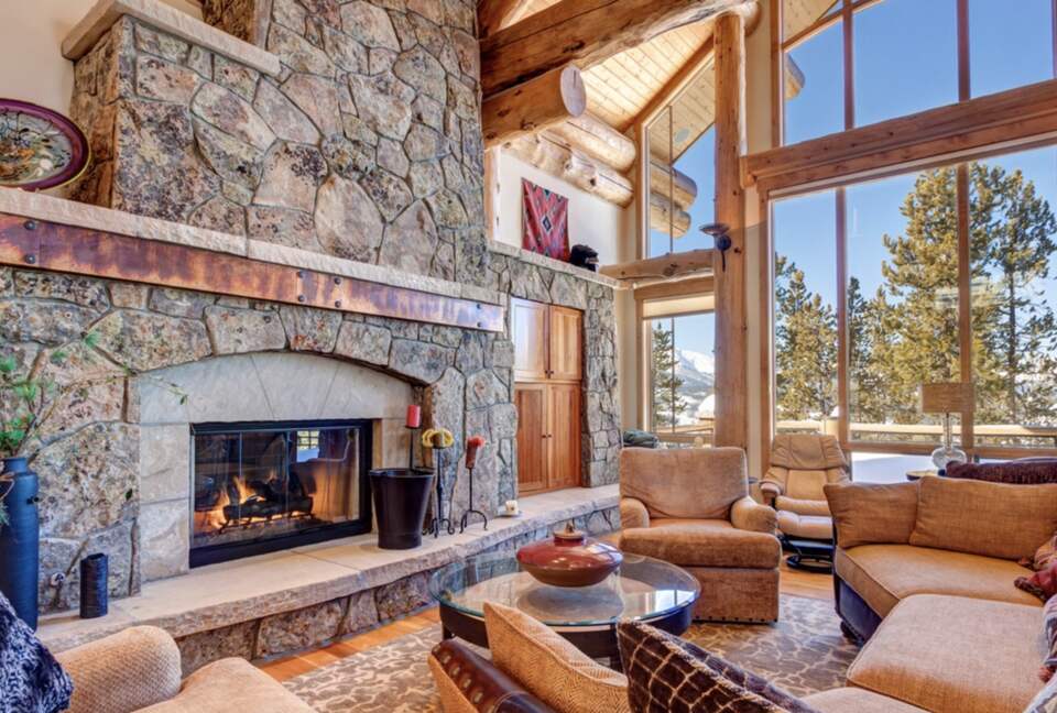 Point View Place - Moving Mountains - Breckenridge, Colorado