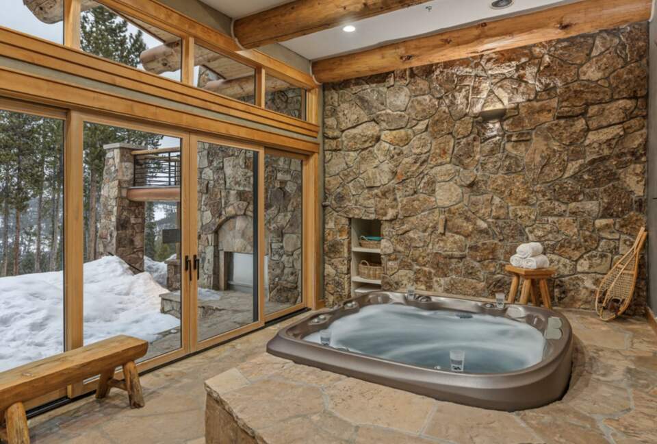 Point View Place - Moving Mountains - Breckenridge, Colorado