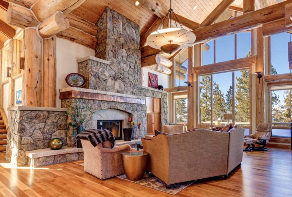 Point View Place - Moving Mountains - Breckenridge, Colorado