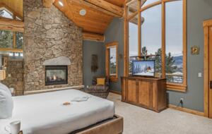 Point View Place - Moving Mountains - Breckenridge, Colorado