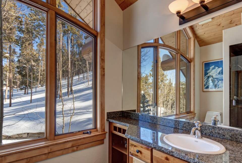 Point View Place - Moving Mountains - Breckenridge, Colorado