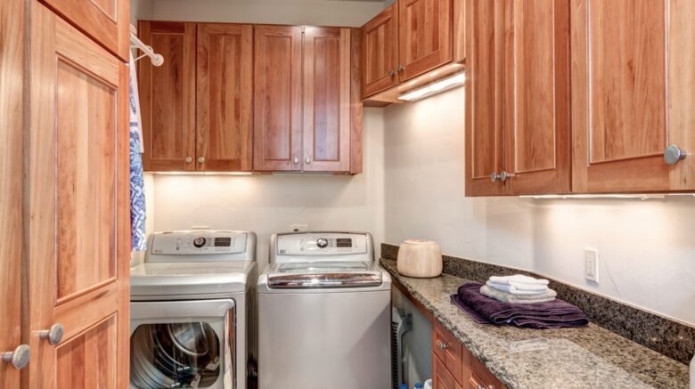 Point View Place - Moving Mountains - Breckenridge, Colorado