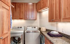 Point View Place - Moving Mountains - Breckenridge, Colorado