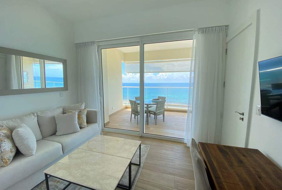 Club Hemingway Oceanview Escape - Juan Dolio, Dominican Republic