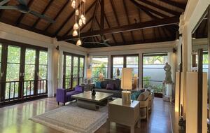 Elegant Jimbaran Retreat with Resort Amenities & Lush Privacy - Jimbaran Bay, Indonesia