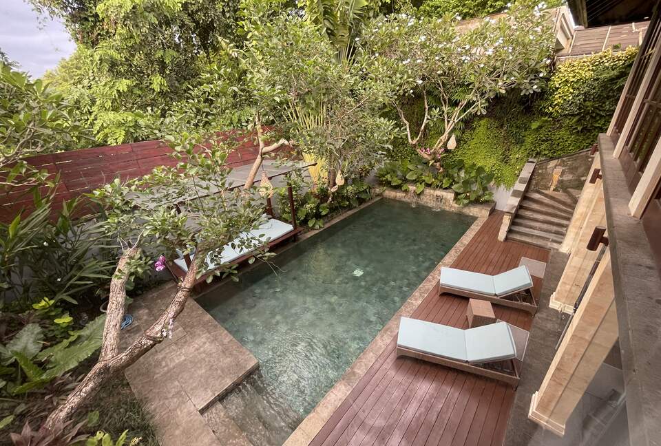 Elegant Jimbaran Retreat with Resort Amenities & Lush Privacy - Jimbaran Bay, Indonesia