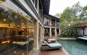 Elegant Jimbaran Retreat with Resort Amenities & Lush Privacy - Jimbaran Bay, Indonesia