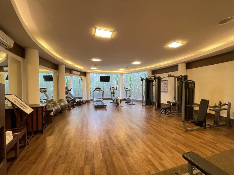 Elegant Jimbaran Retreat with Resort Amenities & Lush Privacy - Jimbaran Bay, Indonesia