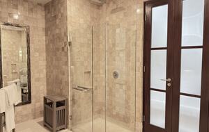 Elegant Jimbaran Retreat with Resort Amenities & Lush Privacy - Jimbaran Bay, Indonesia