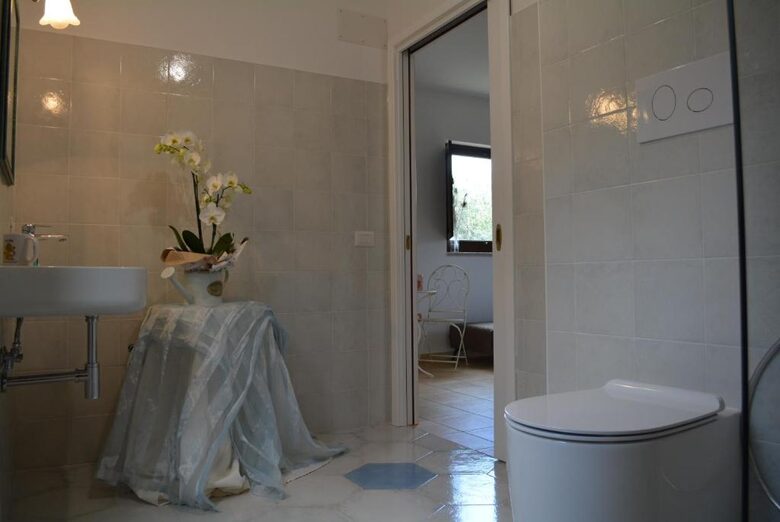 Tasteful Garden Residence with Panoramic Blue Horizons - Siniscola, Italy