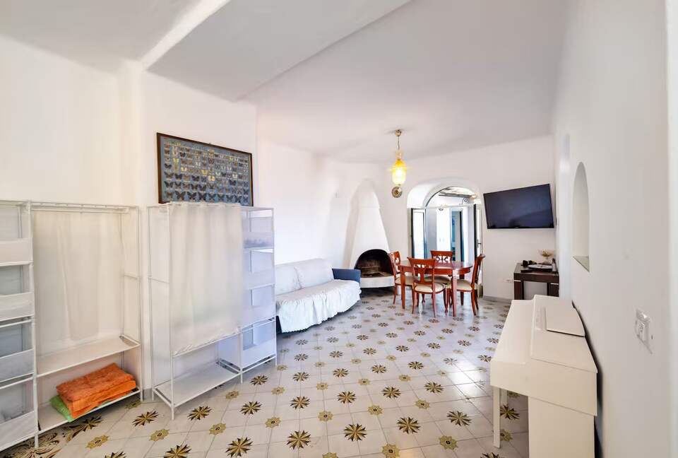 Clifftop Residence with Coastal Panoramas - Conca dei Marini, Amalfi, Italy