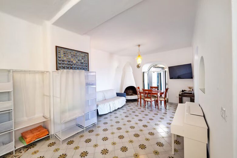 Clifftop Residence with Coastal Panoramas - Conca dei Marini, Amalfi, Italy