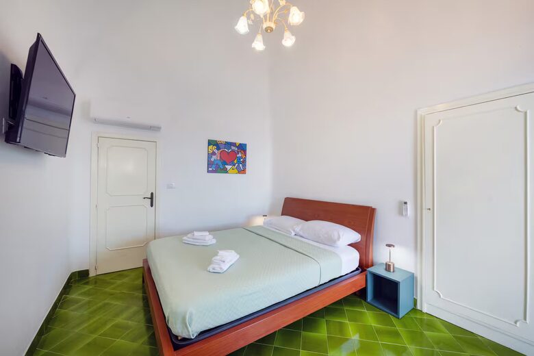 Clifftop Residence with Coastal Panoramas - Conca dei Marini, Amalfi, Italy