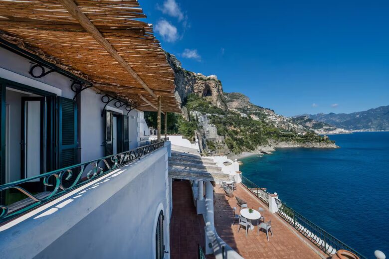 Clifftop Residence with Coastal Panoramas - Conca dei Marini, Amalfi, Italy