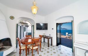 Clifftop Residence with Coastal Panoramas - Conca dei Marini, Amalfi, Italy