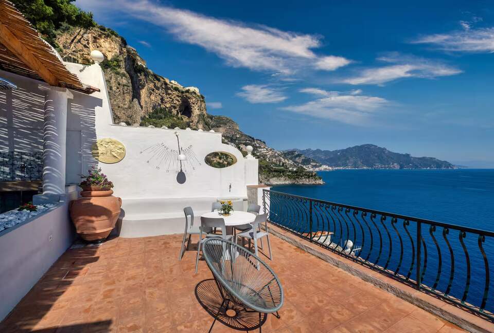 Clifftop Residence with Coastal Panoramas - Conca dei Marini, Amalfi, Italy