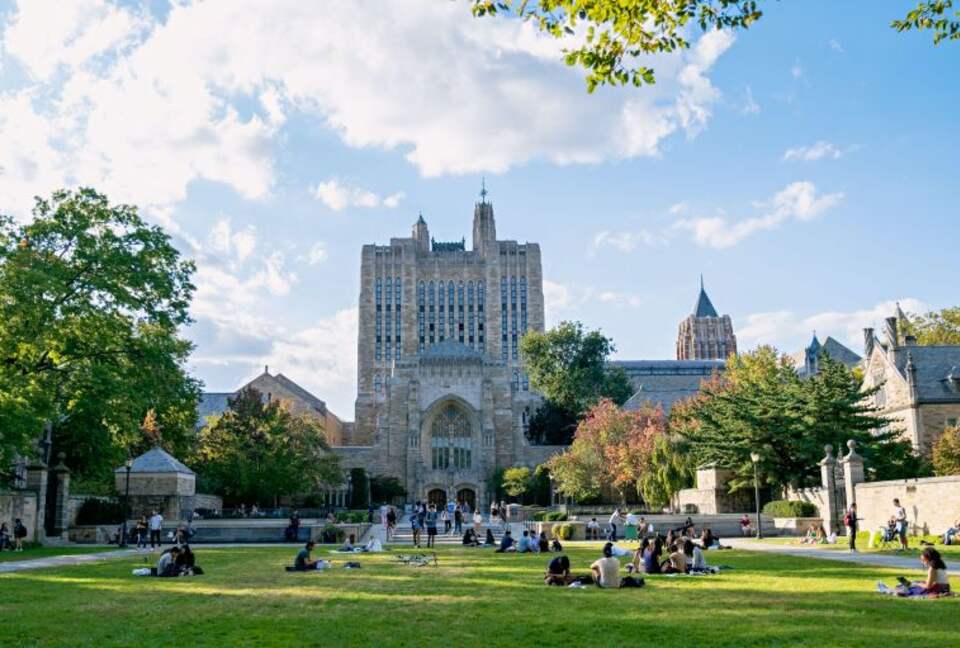 Yale Campus 20 minutes