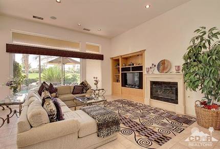 Palm Desert Golf Frontage Getaway - Palm Desert, California