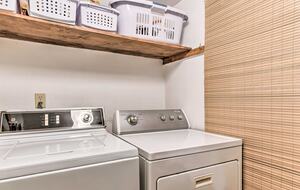 Cozy Maggie Valley Townhome With Hot Tub - Maggie Valley, North Carolina