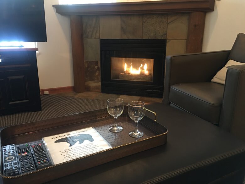 Alpine Comfort at Valhalla | Spacious Home with Easy Mountain Access - Whistler, Canada