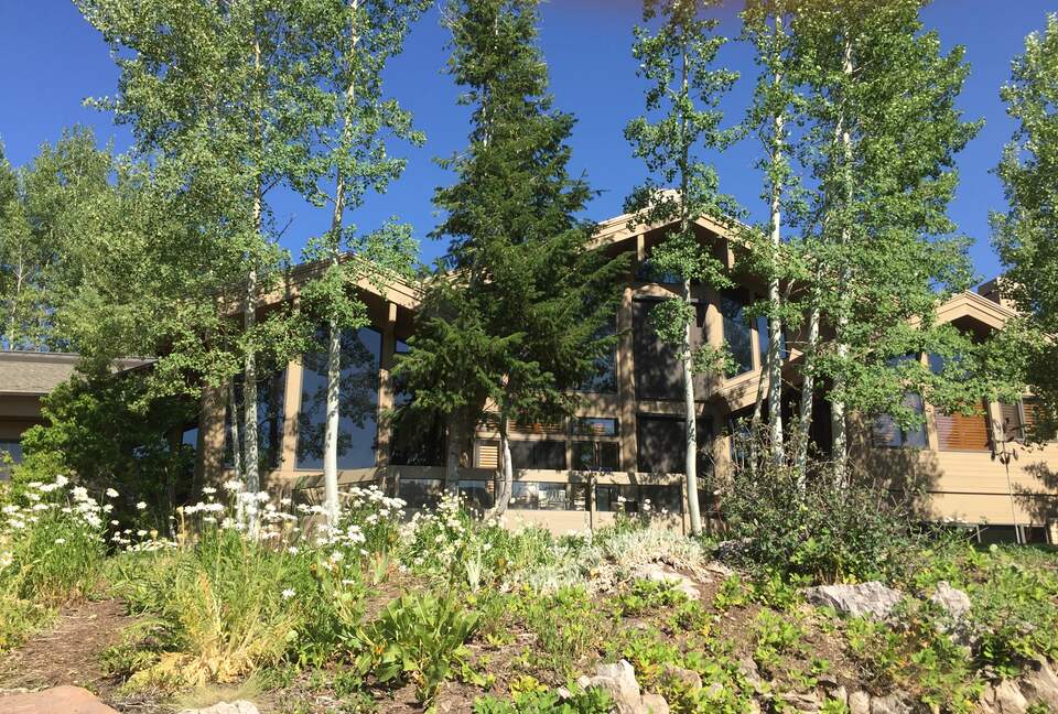 Architectural Alpine Stunner - Park City, Utah