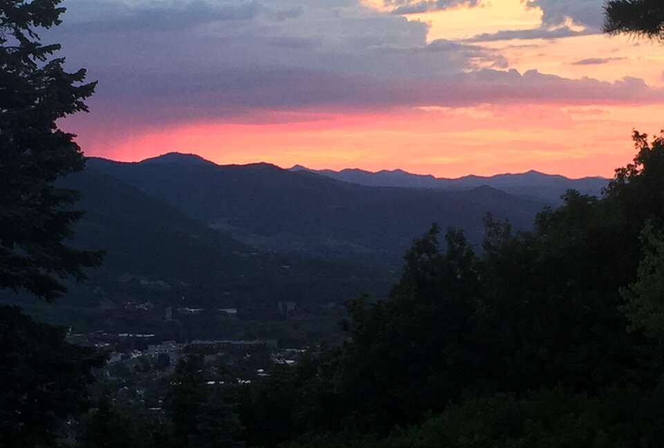 Architectural Alpine Stunner - Park City, Utah
