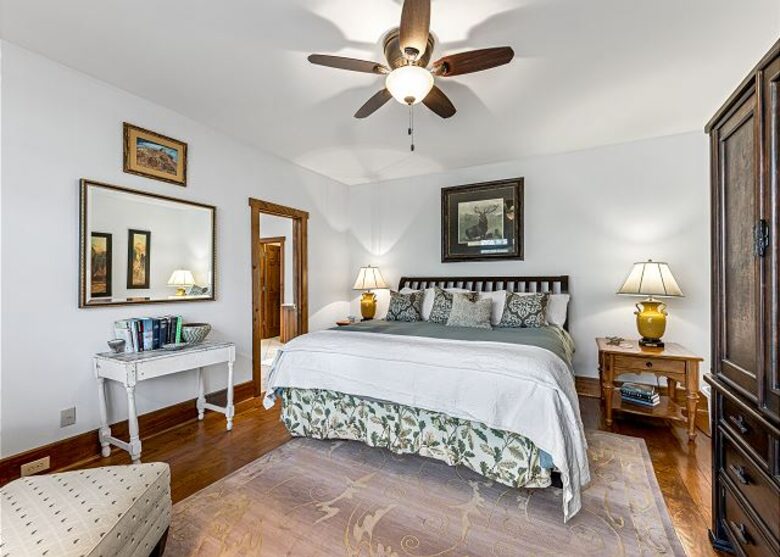 Cozy Lake Toxaway Escape - Lake Toxaway, North Carolina