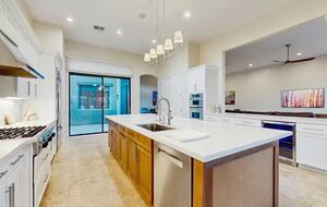 Elegant Desert Escape Near Golf, Dining & Trails - Scottsdale, Arizona